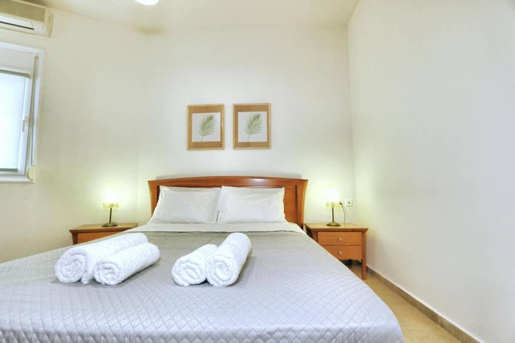 Eleni Sea View Luxury Apartment In Mades Ligaria  Dış mekan fotoğraf