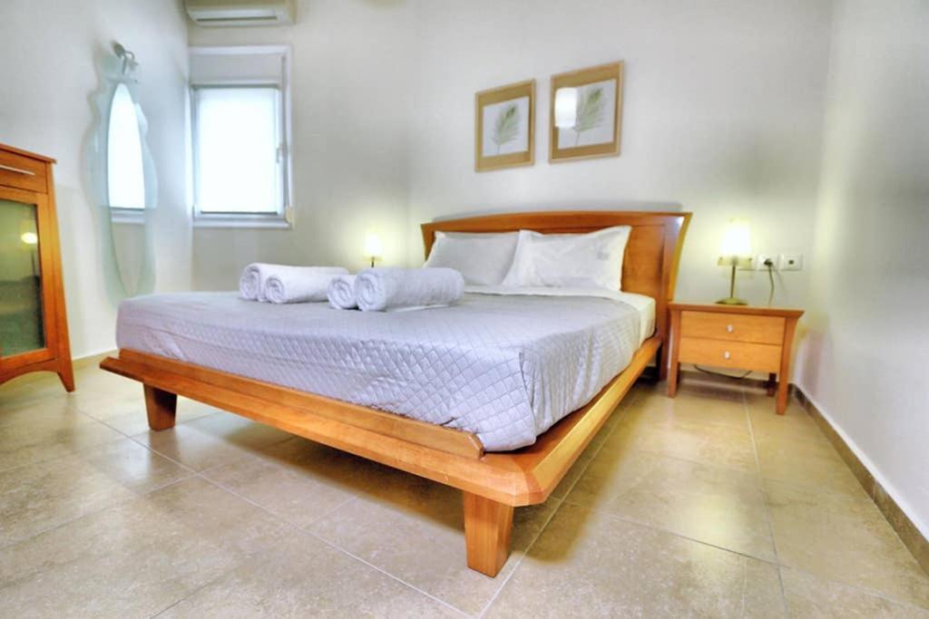 Eleni Sea View Luxury Apartment In Mades Ligaria  Dış mekan fotoğraf